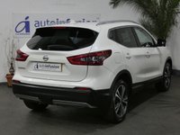 USED 2017 67 NISSAN QASHQAI 1.2 N-CONNECTA DIG-T 5d 113 BHP SAT NAV 1 OWNER FSH