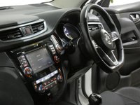 USED 2017 67 NISSAN QASHQAI 1.2 N-CONNECTA DIG-T 5d 113 BHP SAT NAV 1 OWNER FSH