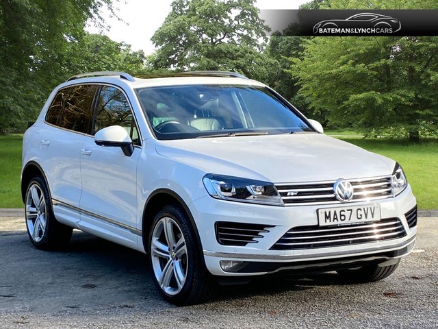 2017 67 Volkswagen Touareg 3.0 V6 R-LINE PLUS TDI BLUEMOTION TECHNOLOGY 5d 259 BHP