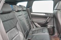 USED 2017 67 VOLKSWAGEN TOUAREG 3.0 V6 R-LINE TDI BLUEMOTION TECHNOLOGY 5d 259 BHP 