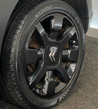 USED 2015 15 CITROEN C4 CACTUS 1.6 BLUEHDI FLAIR 5d 98 BHP BLACK ALLOYS AND PEARL WHITE
