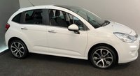 USED 2016 16 CITROEN C3 1.2 PURETECH PLATINUM 5d 80 BHP &pound;20 TAX TOP SPEC C3 WITH PAN WINDSCREEN, TOUCH MEDIA, APPLE CAR PLAY AND MUCH MORE