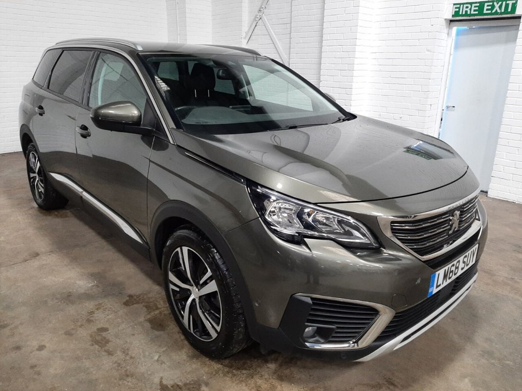 View our PEUGEOT 5008