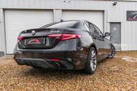 USED 2017 67 ALFA ROMEO GIULIA 2.0 TB VELOCE 4d 277 BHP SAT NAV+280BHP+ELEC SEATS