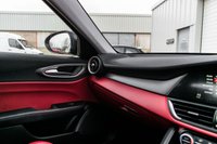 USED 2017 67 ALFA ROMEO GIULIA 2.0 TB VELOCE 4d 277 BHP SAT NAV+280BHP+ELEC SEATS