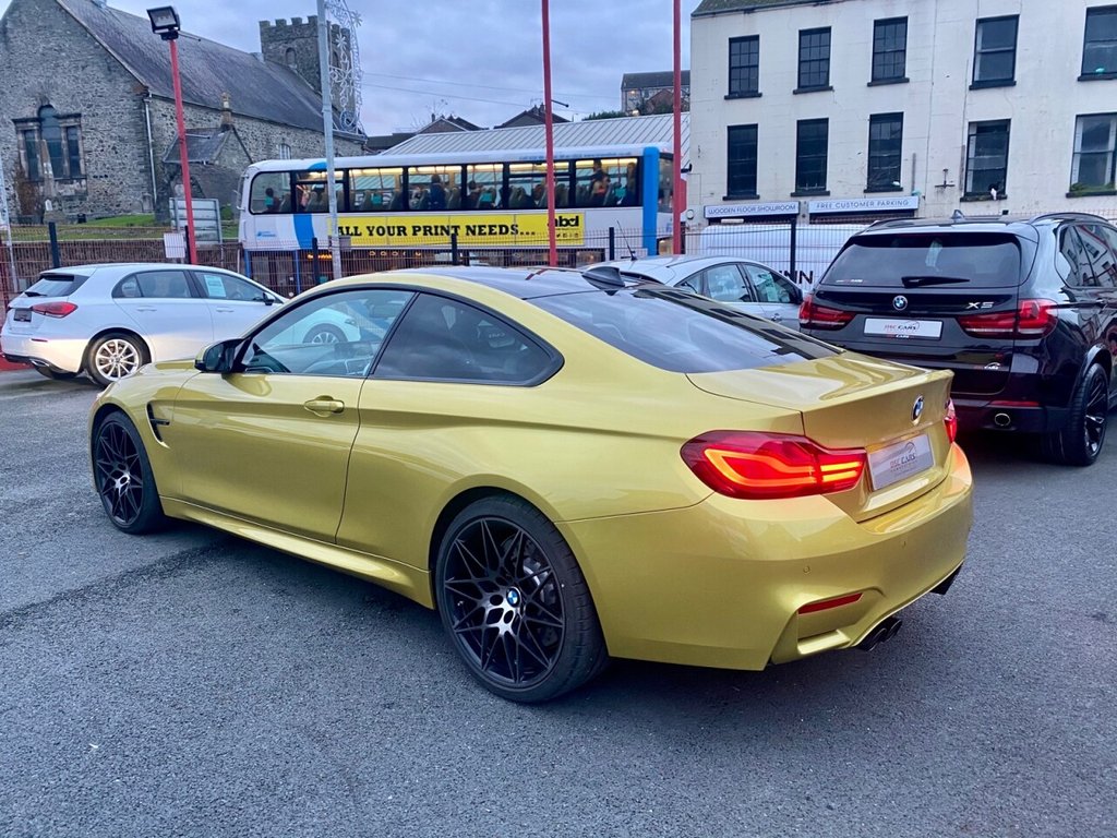 USED 2019 BMW M4 3.0 M4 COMPETITION 2d 444 BHP COMFORT ACCESS/SMART OPENER