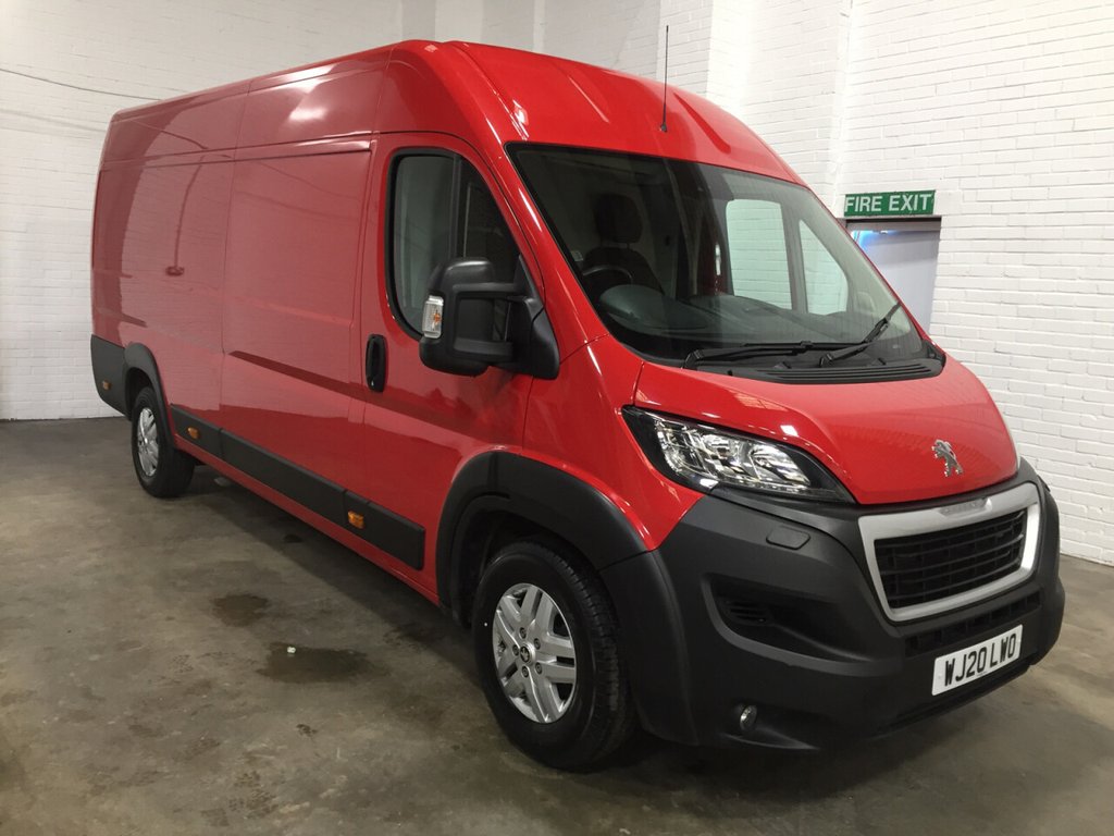 View our PEUGEOT BOXER