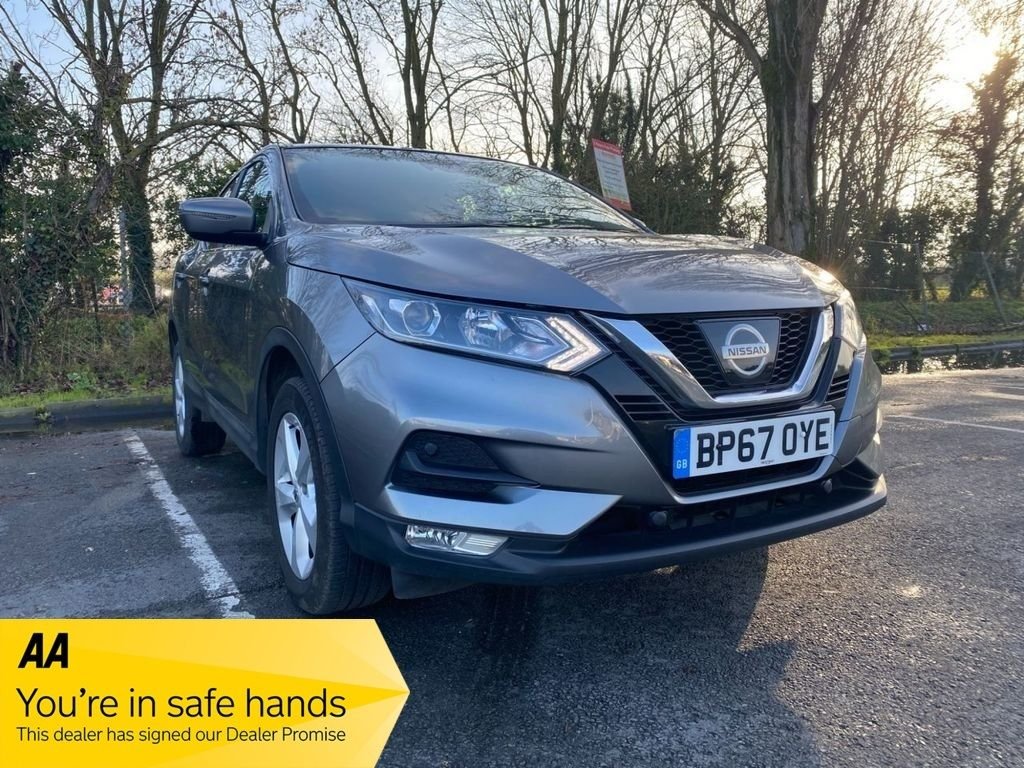 View our NISSAN QASHQAI