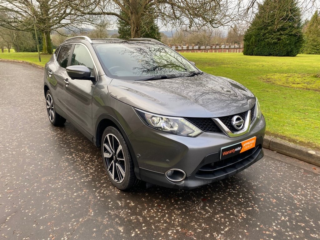 View our NISSAN QASHQAI