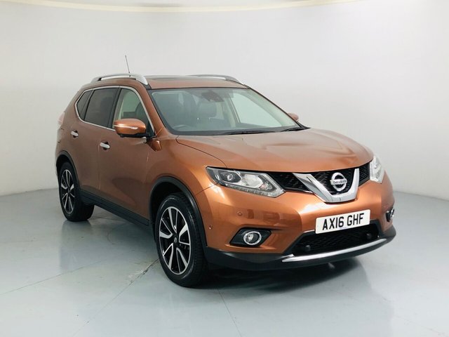 View our NISSAN X-TRAIL