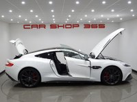 USED 2014 14 ASTON MARTIN VANQUISH 5.9 V12 (565 BHP) TOUCHTRONIC AUTO (2+2)  COUPE 2DR..CARBON..STRATUS WHITE METALLIC..BANG AND OLUFSEN..E/M/HEATED LEATHERS..RED STITCH..R/CAMERA..CERAMIC BRAKES STRATUS WHITE+CARBON+R/CAM+NAV+BANG & OLUFSEN