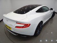 USED 2014 14 ASTON MARTIN VANQUISH 5.9 V12 (565 BHP) TOUCHTRONIC AUTO (2+2)  COUPE 2DR..CARBON..STRATUS WHITE METALLIC..BANG AND OLUFSEN..E/M/HEATED LEATHERS..RED STITCH..R/CAMERA..CERAMIC BRAKES STRATUS WHITE+CARBON+R/CAM+NAV+BANG & OLUFSEN
