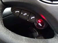 USED 2014 14 ASTON MARTIN VANQUISH 5.9 V12 (565 BHP) TOUCHTRONIC AUTO (2+2)  COUPE 2DR..CARBON..STRATUS WHITE METALLIC..BANG AND OLUFSEN..E/M/HEATED LEATHERS..RED STITCH..R/CAMERA..CERAMIC BRAKES STRATUS WHITE+CARBON+R/CAM+NAV+BANG & OLUFSEN