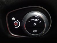 USED 2014 14 ASTON MARTIN VANQUISH 5.9 V12 (565 BHP) TOUCHTRONIC AUTO (2+2)  COUPE 2DR..CARBON..STRATUS WHITE METALLIC..BANG AND OLUFSEN..E/M/HEATED LEATHERS..RED STITCH..R/CAMERA..CERAMIC BRAKES STRATUS WHITE+CARBON+R/CAM+NAV+BANG & OLUFSEN