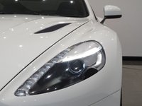 USED 2014 14 ASTON MARTIN VANQUISH 5.9 V12 (565 BHP) TOUCHTRONIC AUTO (2+2)  COUPE 2DR..CARBON..STRATUS WHITE METALLIC..BANG AND OLUFSEN..E/M/HEATED LEATHERS..RED STITCH..R/CAMERA..CERAMIC BRAKES STRATUS WHITE+CARBON+R/CAM+NAV+BANG & OLUFSEN
