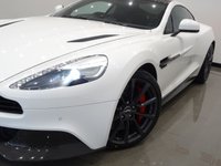 USED 2014 14 ASTON MARTIN VANQUISH 5.9 V12 (565 BHP) TOUCHTRONIC AUTO (2+2)  COUPE 2DR..CARBON..STRATUS WHITE METALLIC..BANG AND OLUFSEN..E/M/HEATED LEATHERS..RED STITCH..R/CAMERA..CERAMIC BRAKES STRATUS WHITE+CARBON+R/CAM+NAV+BANG & OLUFSEN