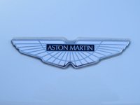 USED 2014 14 ASTON MARTIN VANQUISH 5.9 V12 (565 BHP) TOUCHTRONIC AUTO (2+2)  COUPE 2DR..CARBON..STRATUS WHITE METALLIC..BANG AND OLUFSEN..E/M/HEATED LEATHERS..RED STITCH..R/CAMERA..CERAMIC BRAKES STRATUS WHITE+CARBON+R/CAM+NAV+BANG & OLUFSEN