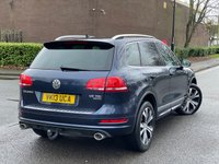 USED 2013 13 VOLKSWAGEN TOUAREG 3.0 V6 R-LINE TDI BLUEMOTION TECHNOLOGY 5d 242 BHP HEATED STEERING WHEEL++HEATED SEATS