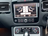 USED 2013 13 VOLKSWAGEN TOUAREG 3.0 V6 R-LINE TDI BLUEMOTION TECHNOLOGY 5d 242 BHP HEATED STEERING WHEEL++HEATED SEATS