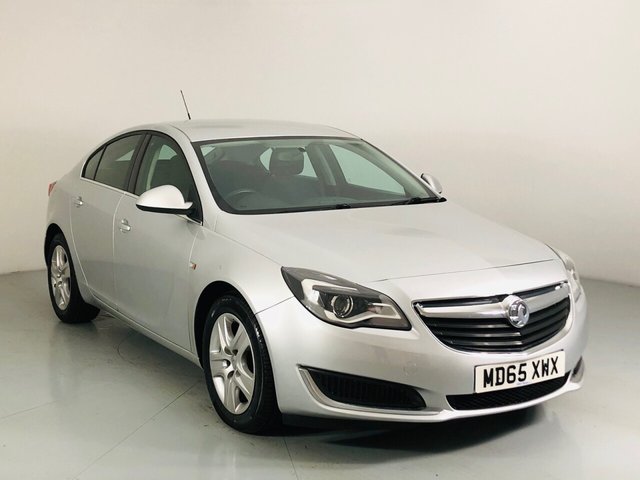 View our VAUXHALL INSIGNIA