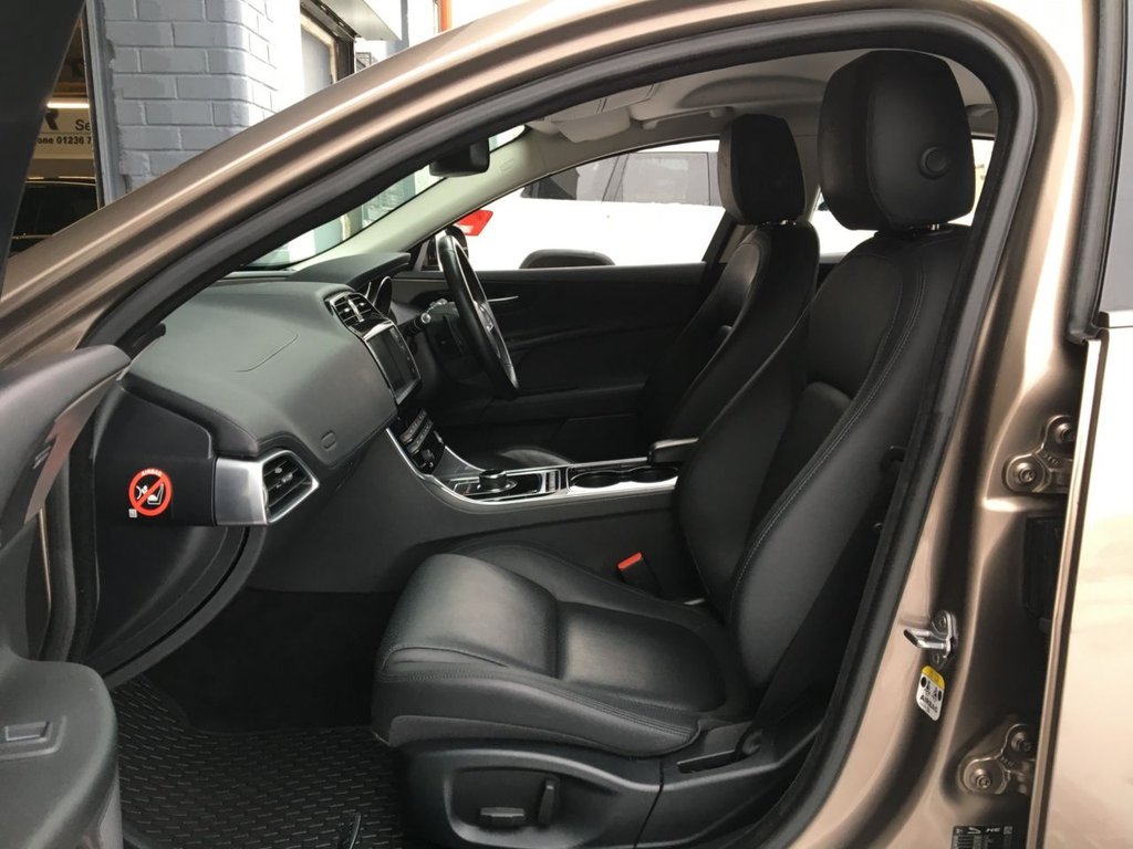 USED 2017 17 JAGUAR XE 2.0 PORTFOLIO 4d 178 BHP 
