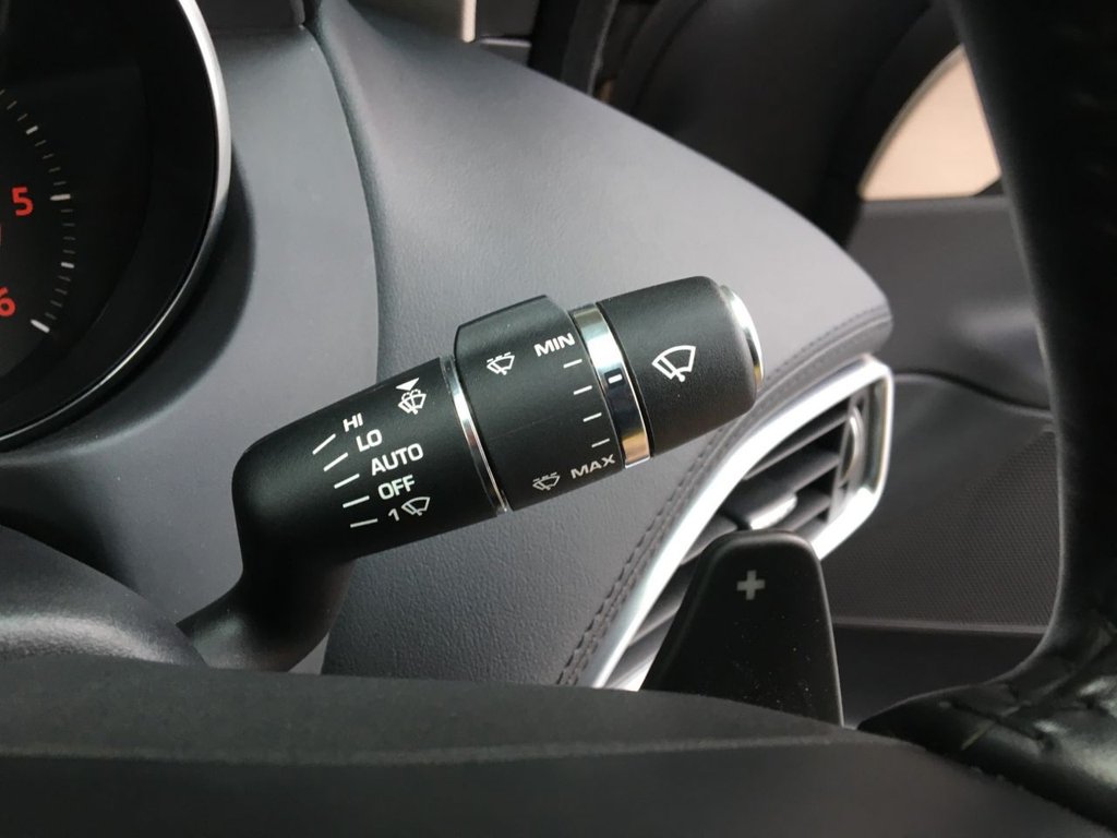 USED 2017 17 JAGUAR XE 2.0 PORTFOLIO 4d 178 BHP 
