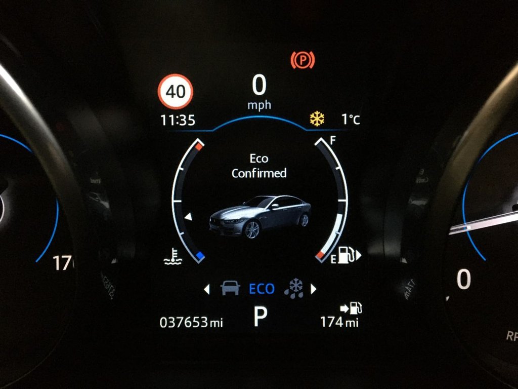 USED 2017 17 JAGUAR XE 2.0 PORTFOLIO 4d 178 BHP 