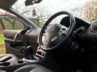 USED 2010 60 NISSAN QASHQAI 1.6 TEKNA 5d 117 BHP HUGE SPECIFICATION !!