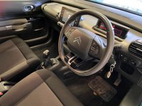 USED 2015 65 CITROEN C4 CACTUS 1.2 PURETECH FEEL 5d  ....Stunning Car.....Low Miles