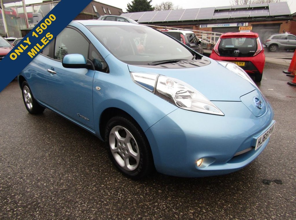 View our NISSAN LEAF