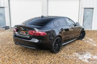 USED 2016 16 JAGUAR XE 2.0 R-SPORT 4d 178 BHP ELECTRIC SEATS+HEATED SEATS