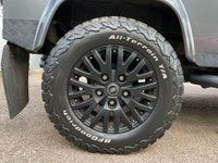 USED 2016 65 LAND ROVER DEFENDER 2.2 TD XS STATION WAGON 3d 122 BHP 