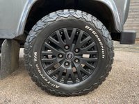 USED 2016 65 LAND ROVER DEFENDER 2.2 TD XS STATION WAGON 3d 122 BHP 