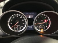 USED 2010 10 MERCEDES-BENZ SLK 1.8 SLK200 KOMPRESSOR 2d 184 BHP * AIR SCARF * SAT NAV * HEATED LEATHER *