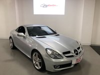 USED 2010 10 MERCEDES-BENZ SLK 1.8 SLK200 KOMPRESSOR 2d 184 BHP * AIR SCARF * SAT NAV * HEATED LEATHER *