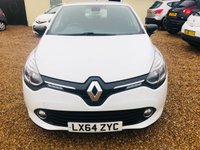 USED 2014 64 RENAULT CLIO 0.9 DYNAMIQUE MEDIANAV ENERGY TCE S/S 5d 90 BHP Stunning in White with Sat Nav and 5 doors