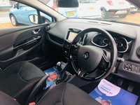 USED 2014 64 RENAULT CLIO 0.9 DYNAMIQUE MEDIANAV ENERGY TCE S/S 5d 90 BHP Stunning in White with Sat Nav and 5 doors
