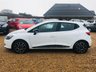 USED 2014 64 RENAULT CLIO 0.9 DYNAMIQUE MEDIANAV ENERGY TCE S/S 5d 90 BHP Stunning in White with Sat Nav and 5 doors