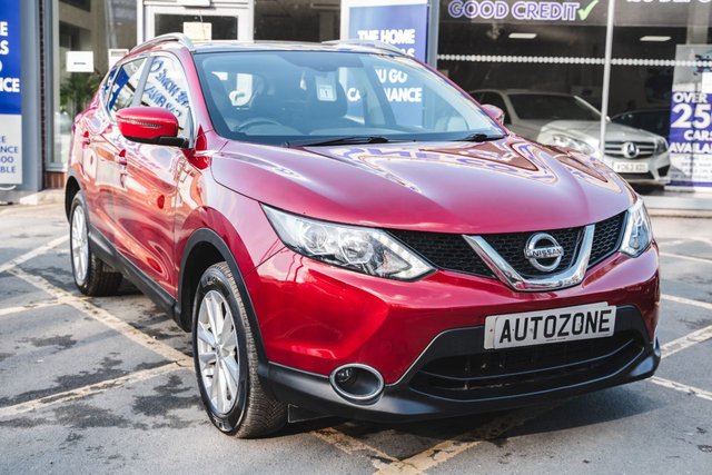 View our NISSAN QASHQAI