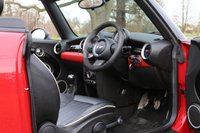 USED 2015 15 MINI CONVERTIBLE 1.6 COOPER S 2d 184 BHP BLACK TRIM, JCW S.WHEEL, CHILI