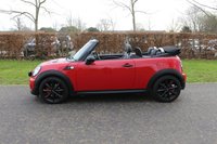 USED 2015 15 MINI CONVERTIBLE 1.6 COOPER S 2d 184 BHP BLACK TRIM, JCW S.WHEEL, CHILI