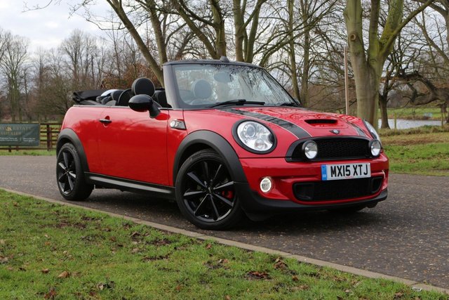 2015 15 MINI Convertible 1.6 COOPER S 2d 184 BHP