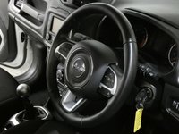 USED 2017 67 JEEP RENEGADE 1.6 LONGITUDE 5d 108 BHP SAT NAV 1 OWNER FSH