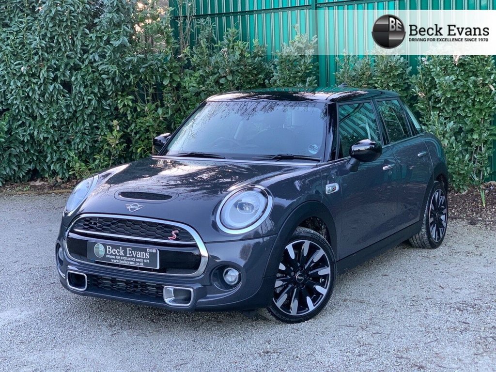 View our MINI HATCH COOPER