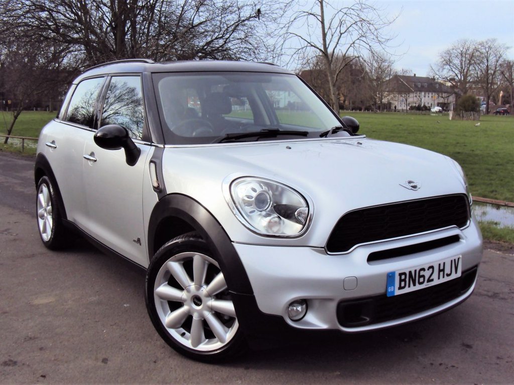 View our MINI COUNTRYMAN