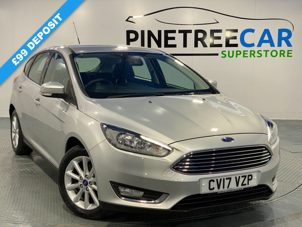 View our FORD FOCUS