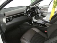 USED 2017 67 TOYOTA CHR 1.8 EXCEL 5d 122 BHP STUNNING EXAMPLE SAT NAV LEATHER
