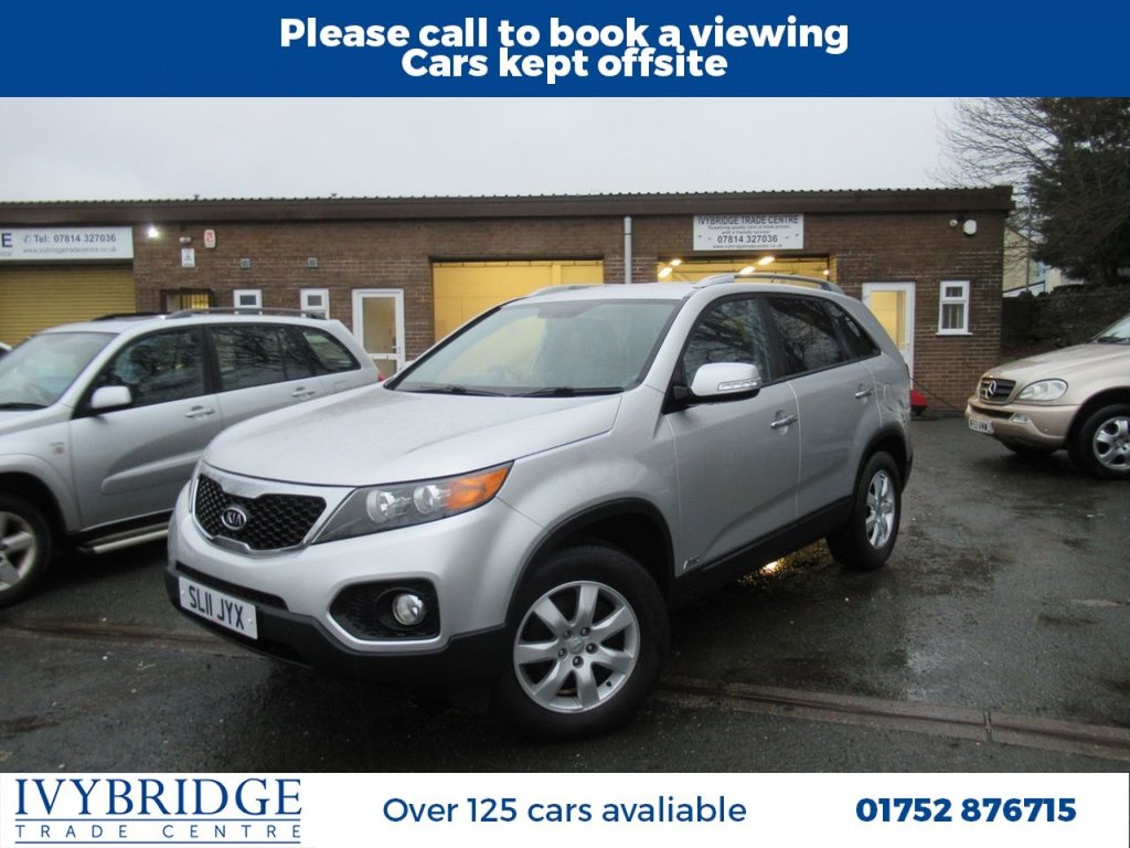 View our KIA SORENTO