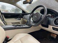 USED 2015 65 JAGUAR XJ 3.0 D V6 PORTFOLIO 4d 275 BHP STUNNING++MUST READ++ULEZ COMPLIANT
