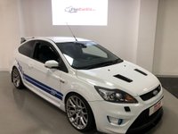 USED 2010 60 FORD FOCUS 2.5 ST-2 3d 223 BHP * LOW MILES * PARKING SENSORS * 19 INCH ALLOY WHEELS *